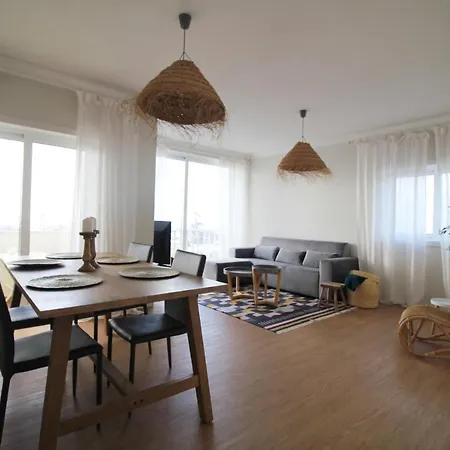 아파트 Coastal View Flat - Amazing Views Over The Atlantic 비아나도카스텔로